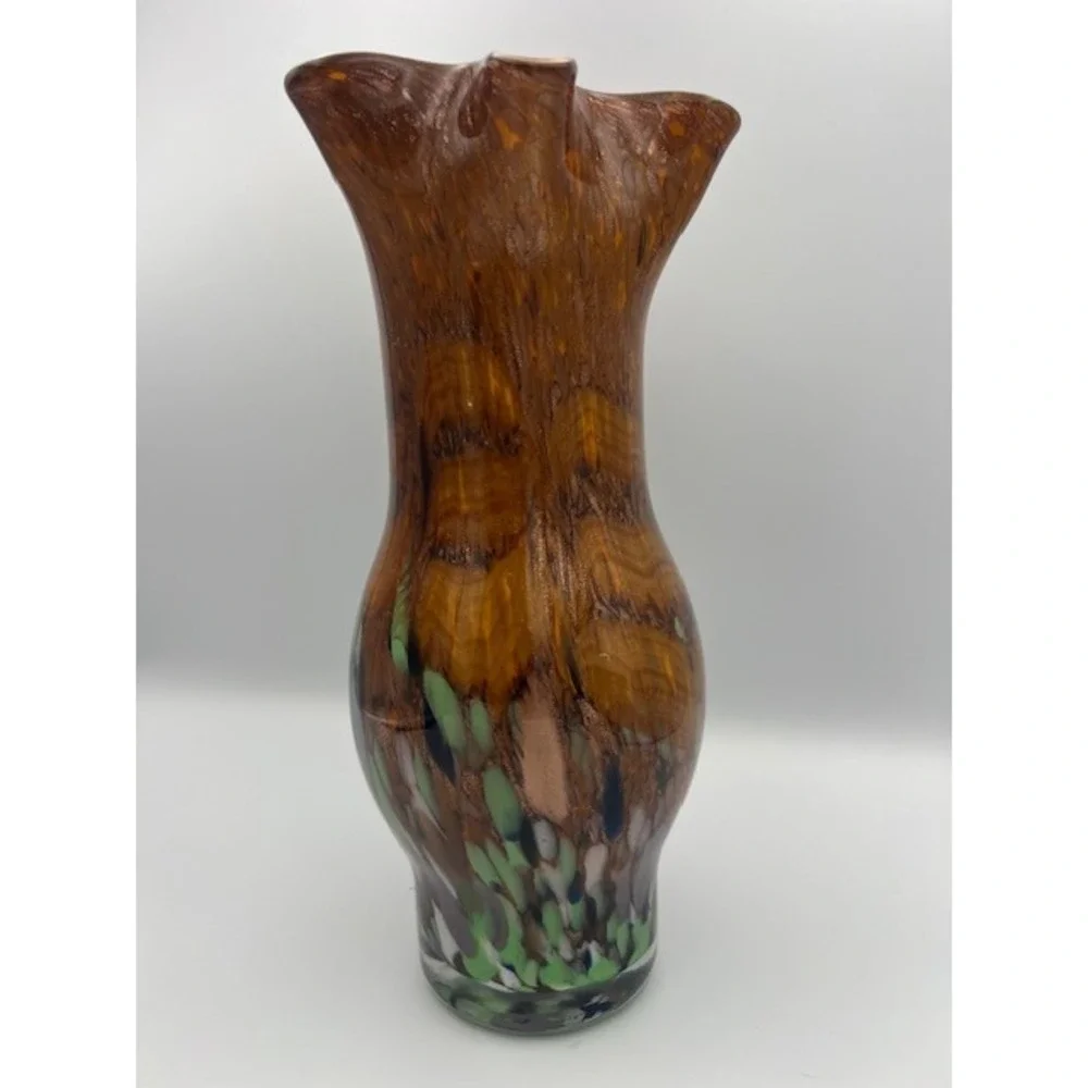 Handmade artisan hand